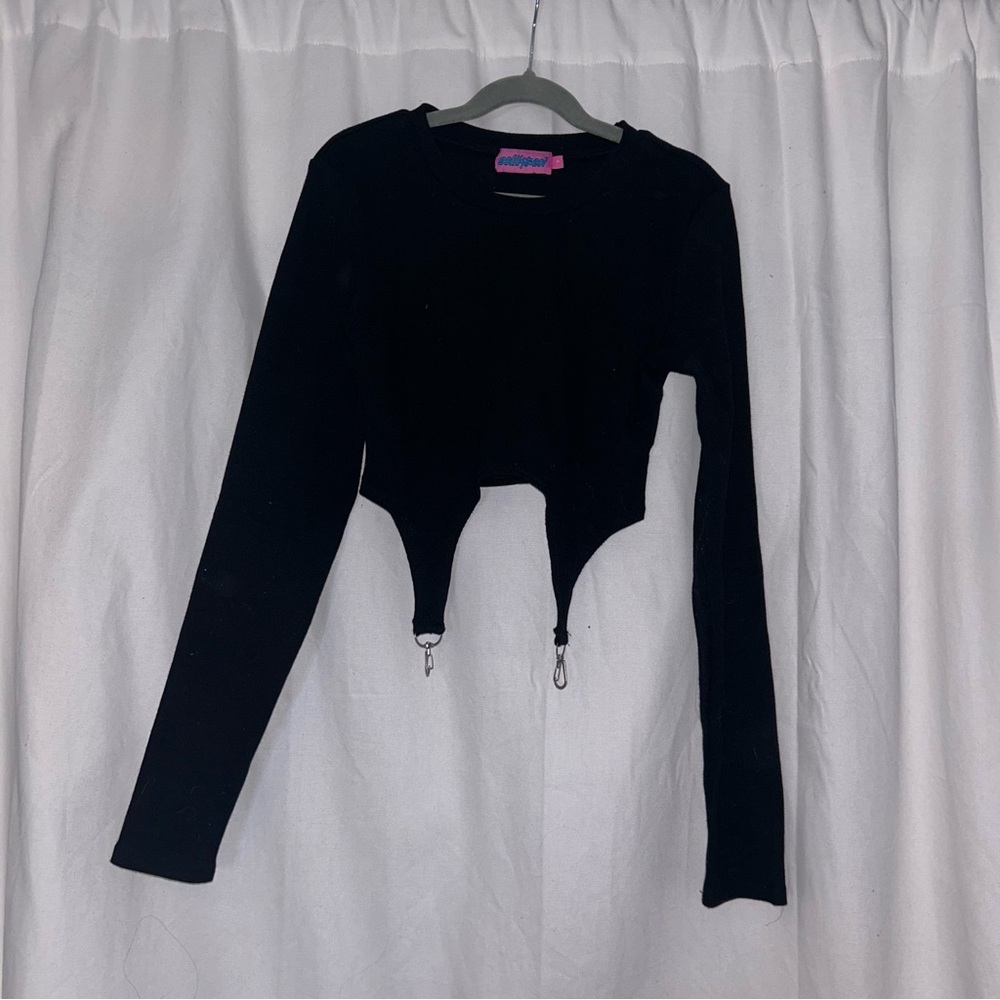 Edikted Clip Top